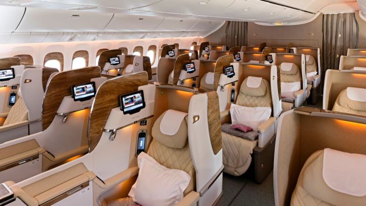 Online Flight Booking Best Way Review